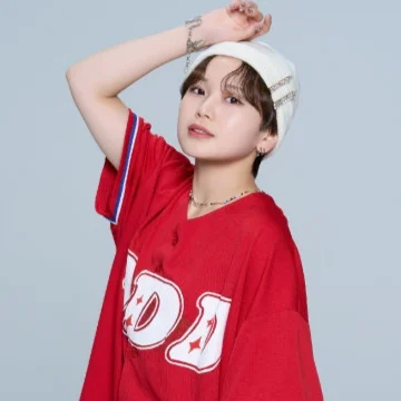 BEYOOOOONDS (Japanese Idol Group)