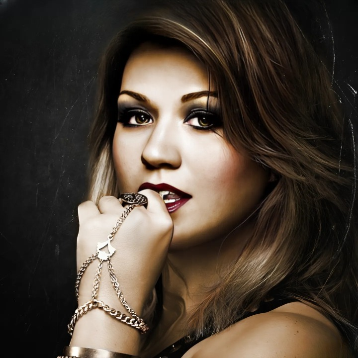 Kelly Clarkson