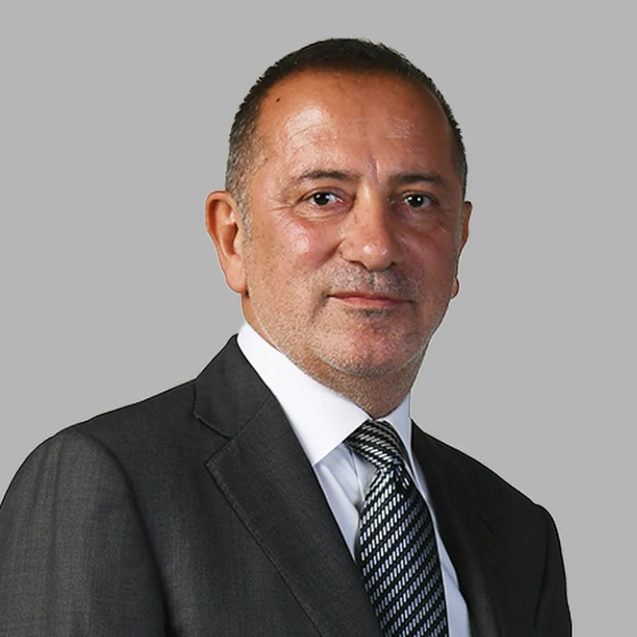 Türk Ünlü Gazetecileri