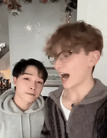 Joshy and Hai (YouTube Couple Gay)