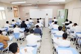 طلاب من كل مرحلة دراسية