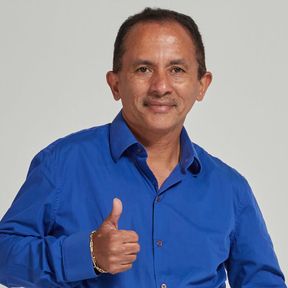 manoel gomes