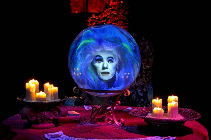 Madame Leota (Elanor Audley, 1969) Disney's The Haunted Mansion