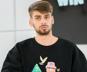 шампанов