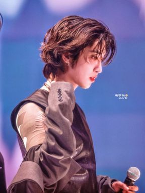 Han Jisung<3