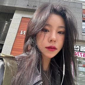 wheein krnb / mamamoo