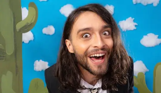 Alan Sutton y las criaturitas de la ansiedad