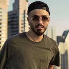 اسامة مروة