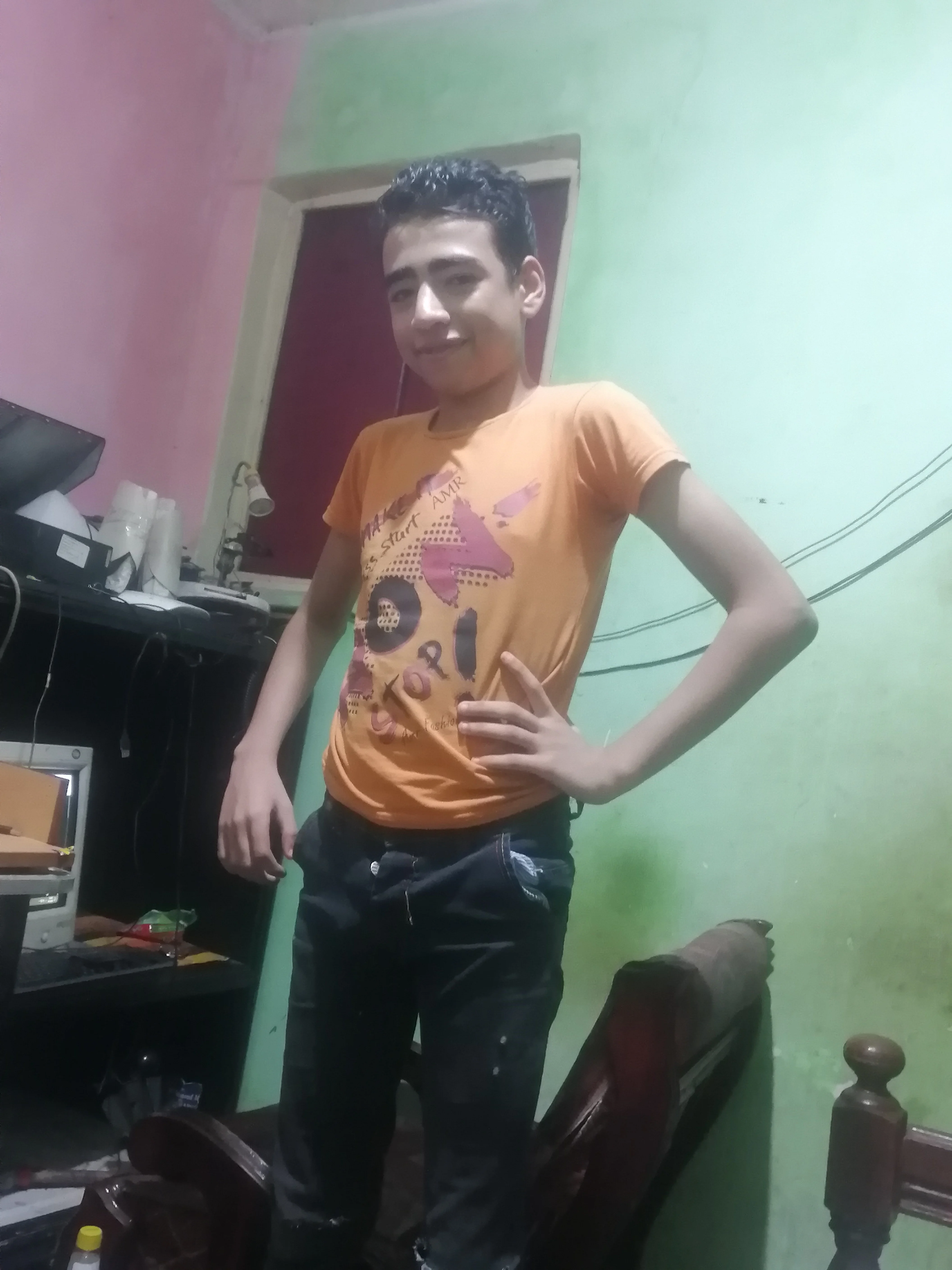 نور