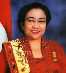 Megawati Soekarno Putri (Indonesian 5th President)