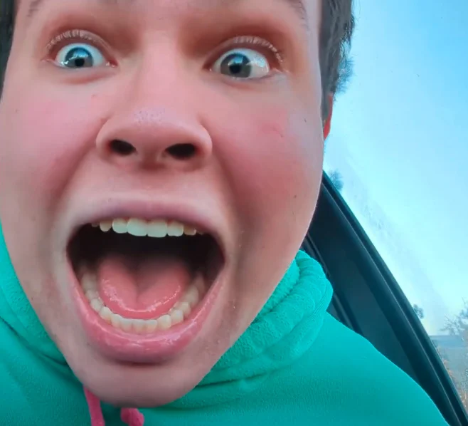 alex (insideoutfan2001/trollsbandtogetherfan2001)