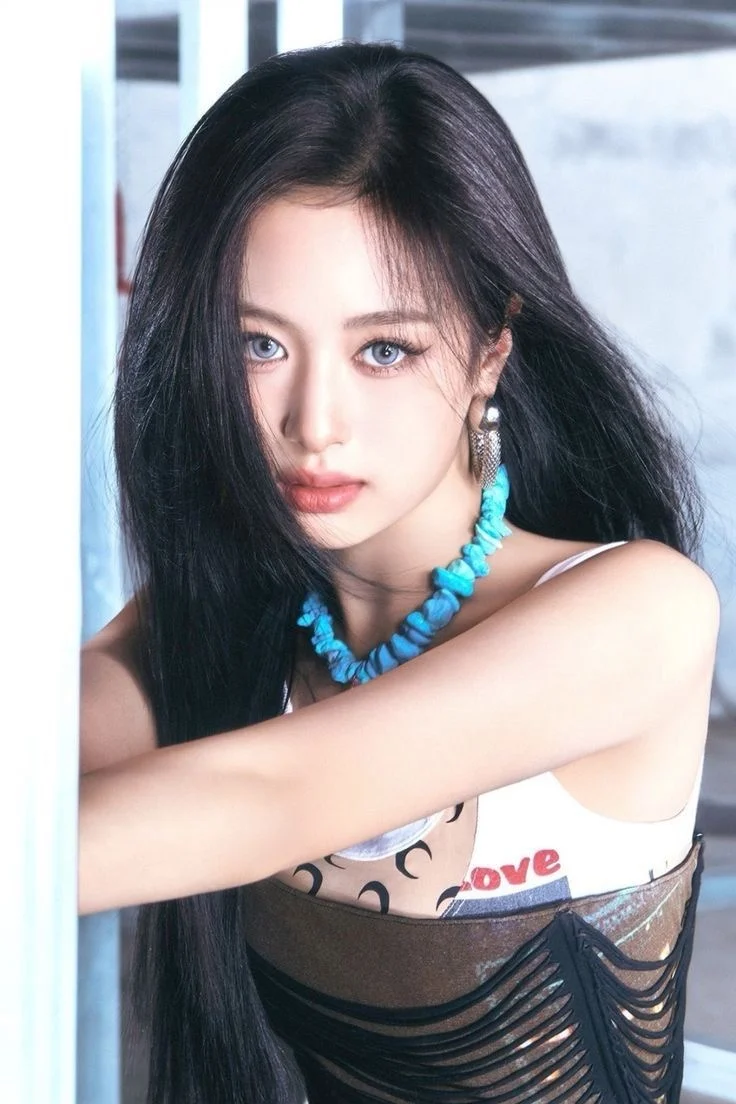 AHYEON BABYMONSTER