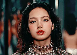 LISA - solo/blackpink