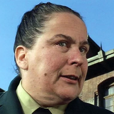 Pam Ferris (Miss Trunchbull)