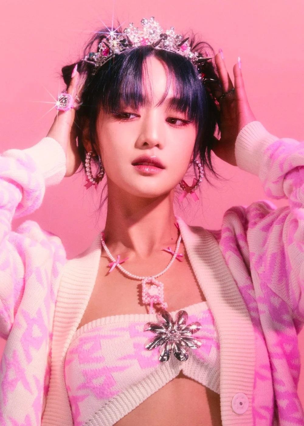 Minnie (Nicha Yontarak/(G)I-DLE) [by @leeloli]