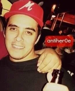 antiher0e - Ateísmo Brillante 