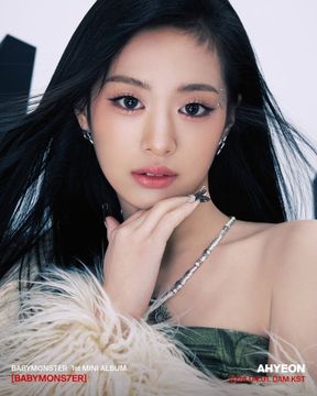 Jung Ahyeon (BABYMONSTER) [by @platesfork]