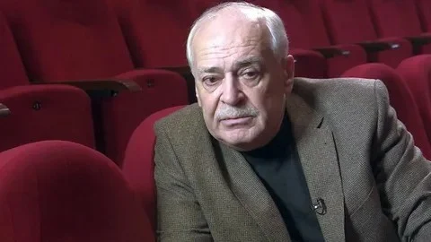 Николай Буров
