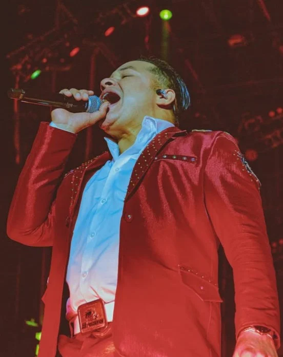 Rafael Gonzalez (Banda Los Recoditos) (Live)