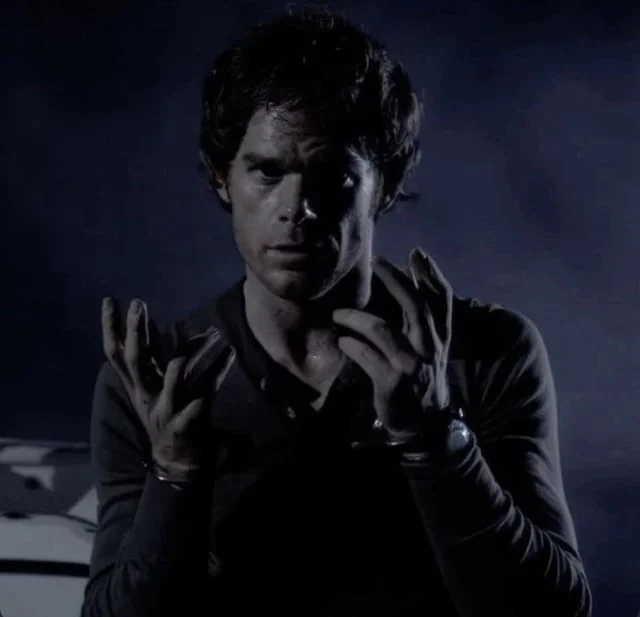 Dexter Morgan (Dexter) Doblaje Latino