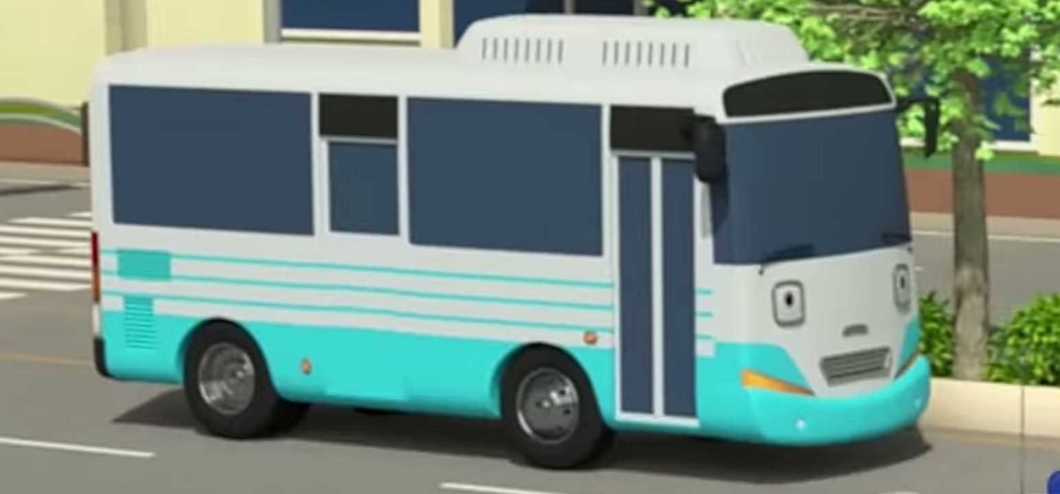 Gordon the adult bus