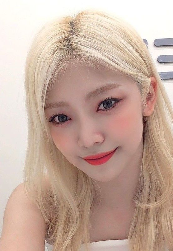 THE ULTIMATE SERIES OF FEMALE KPOP IDOL