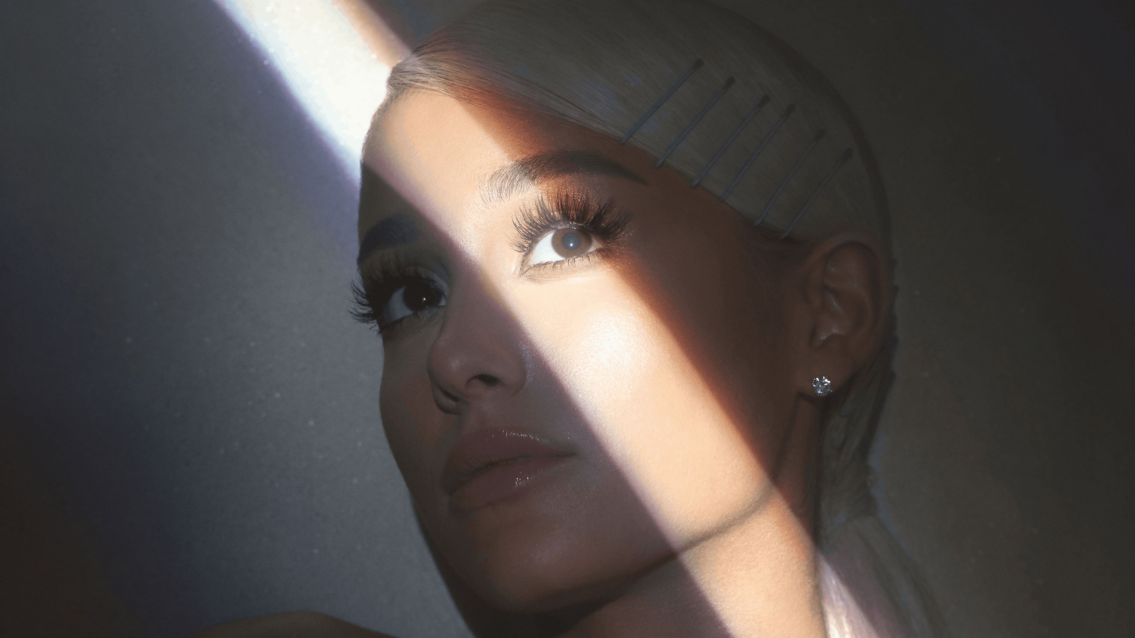 ariana grande (sweetener era)