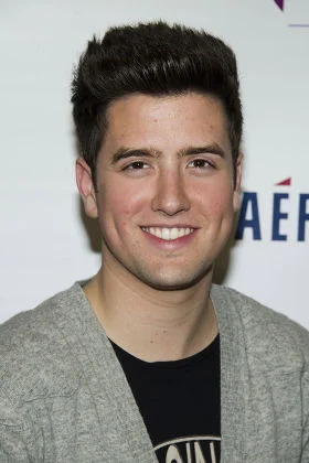 Logan Henderson (Big Time Rush) (2010 - 2011 Era)