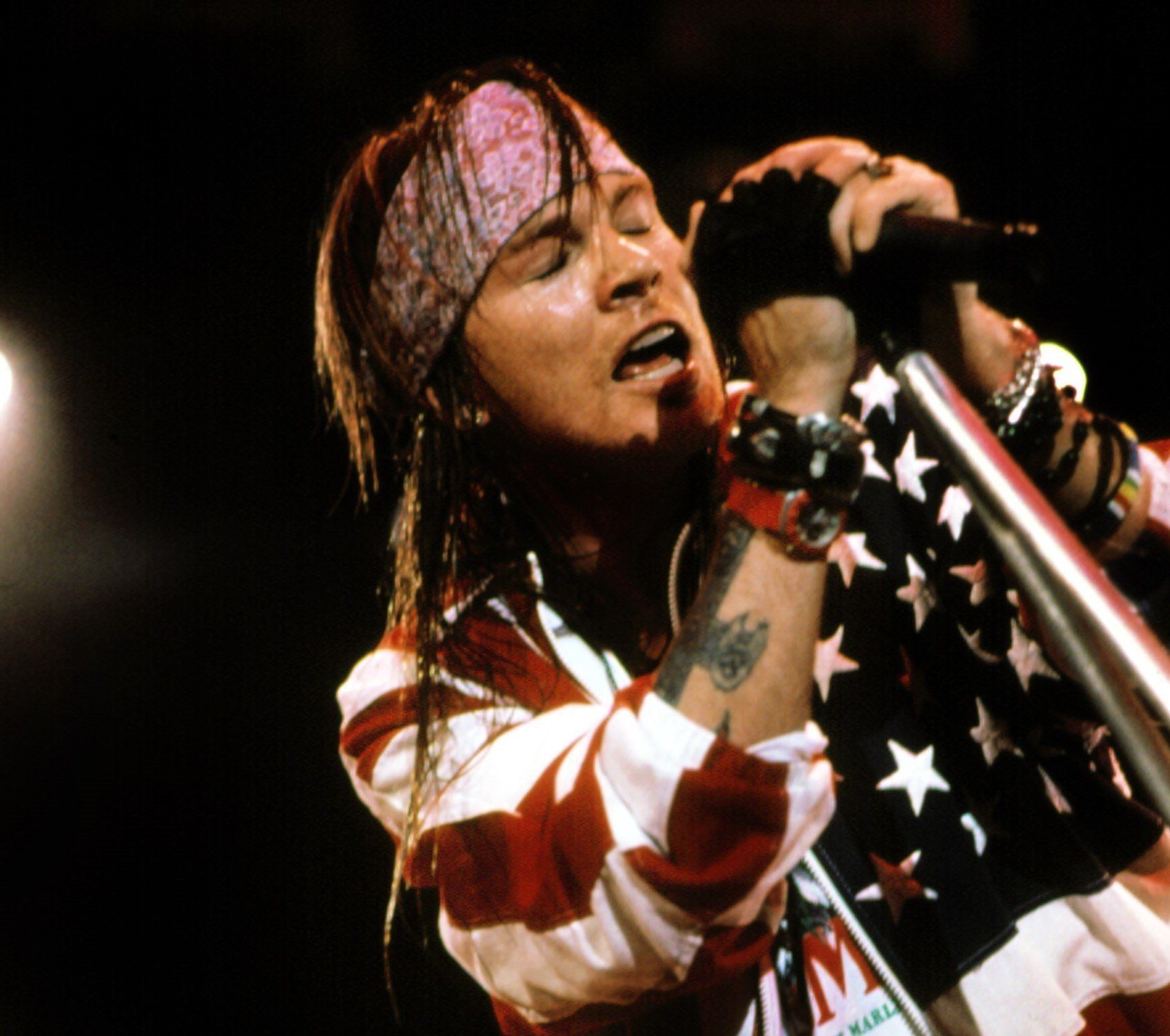 Axl Rose Use Your Illusion I & II