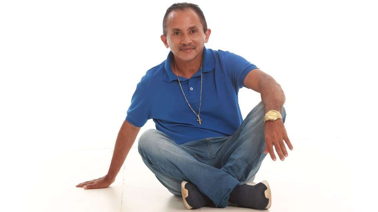 Manoel Gomes (Caneta Azul) - TITAN