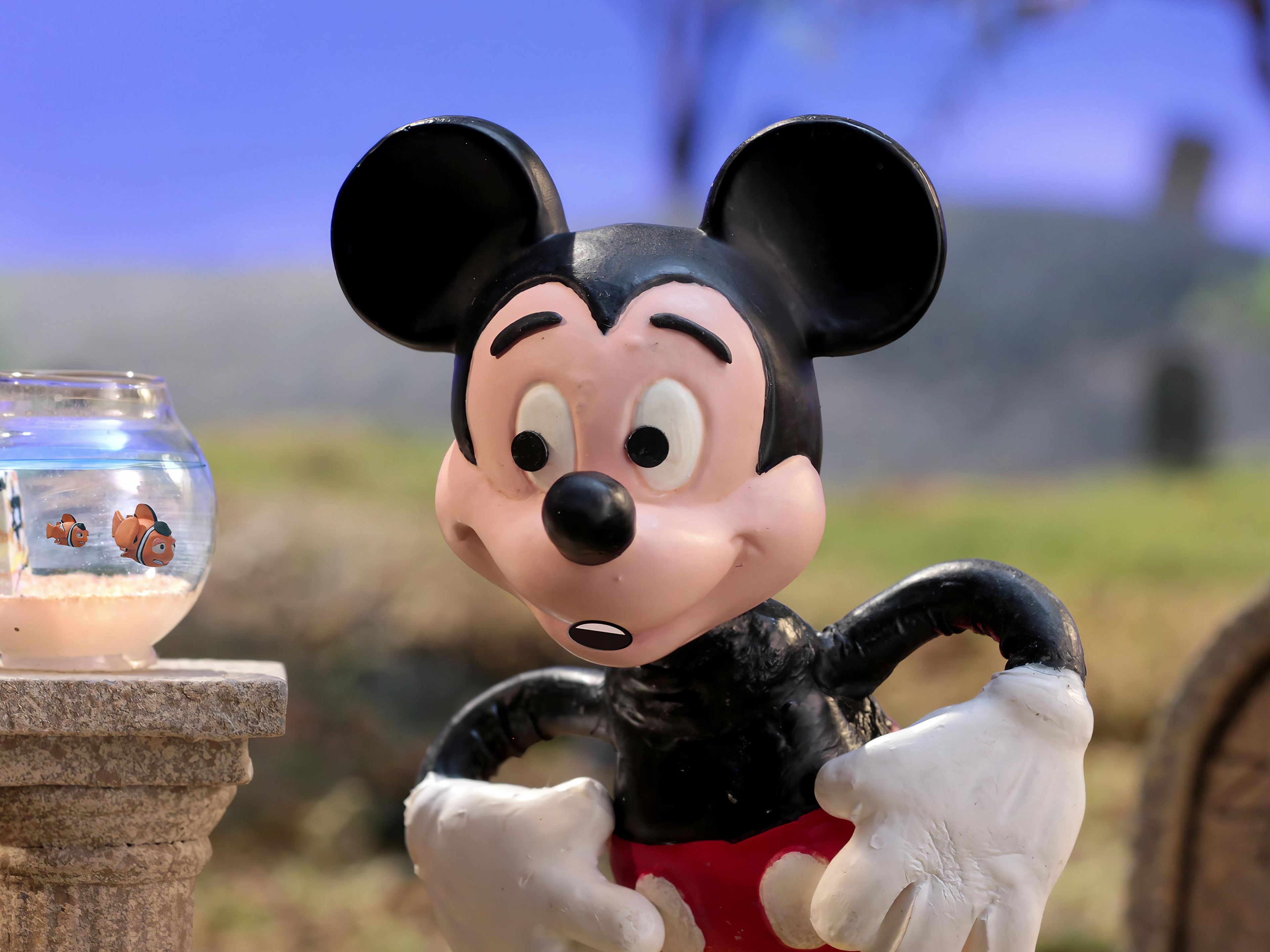 Mickey Mouse (Robot Chicken)