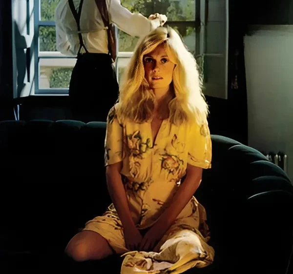 Kim Carnes (Mistaken Identity Era)