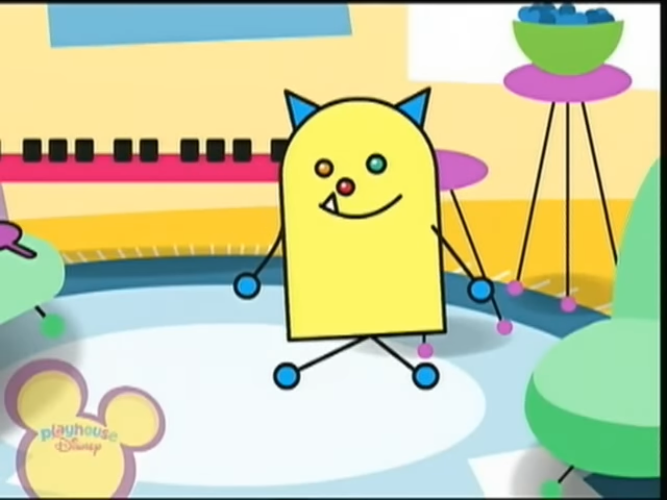 L.O. (Happy Monster Band, Season 1, Speaking, Koda Gursoy)