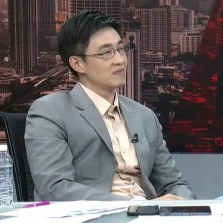 Pasit Apinyawat (Thai Late News Anchor)