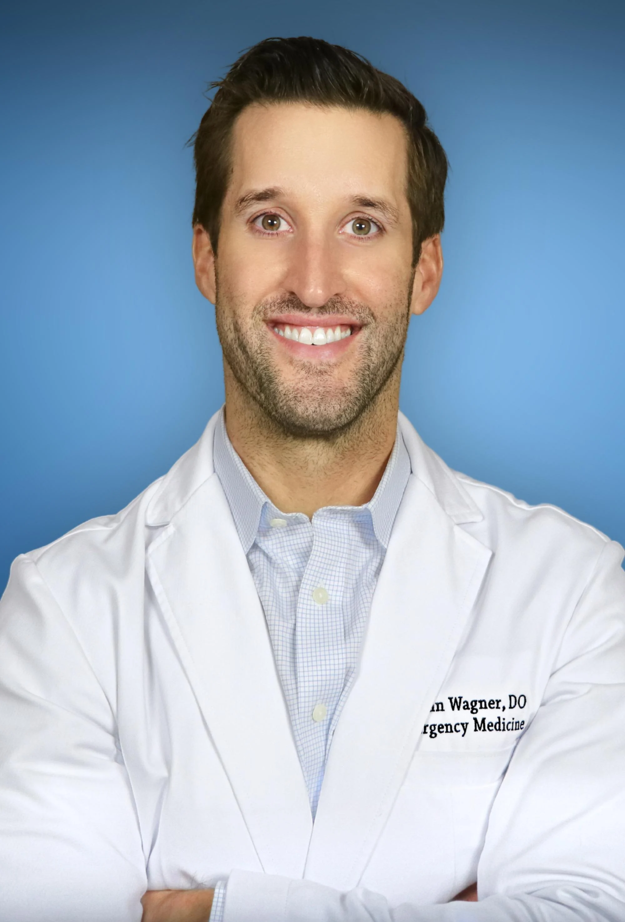 Doctor ER (YouTuber/Doctor, Spanish Dub)