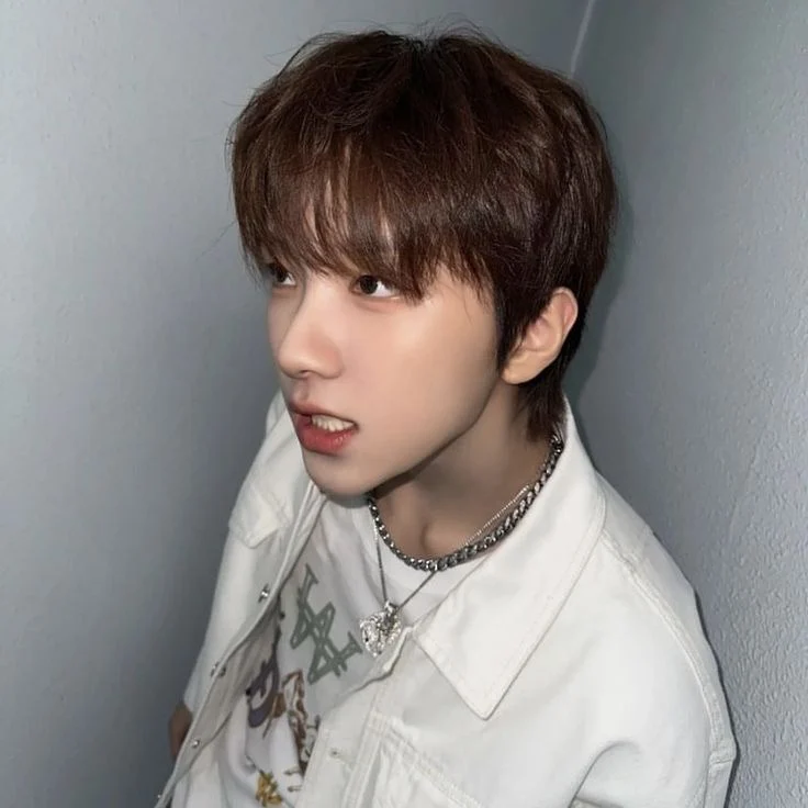 WOONHAK (BOYNEXTDOOR)