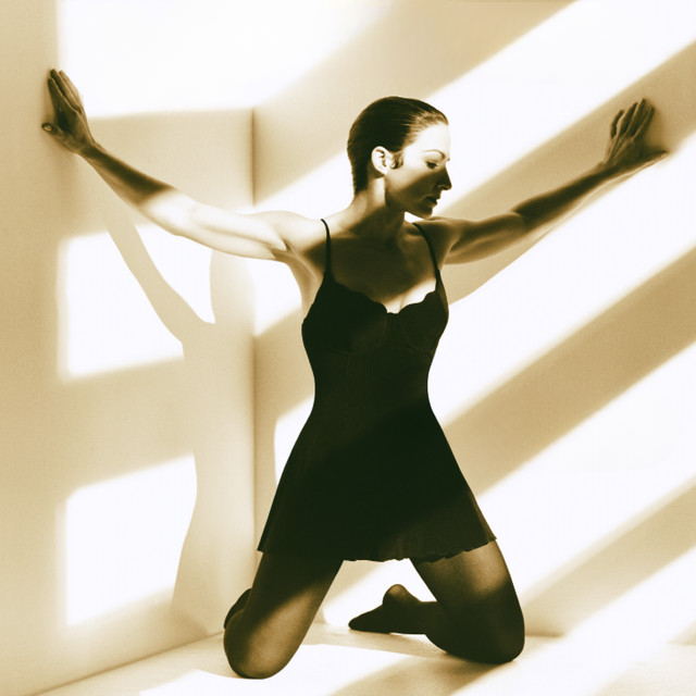 Gloria Estefan (Destiny Era)