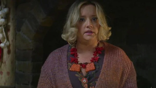 Hilda Spellman (Chilling Adventures of Sabrina)