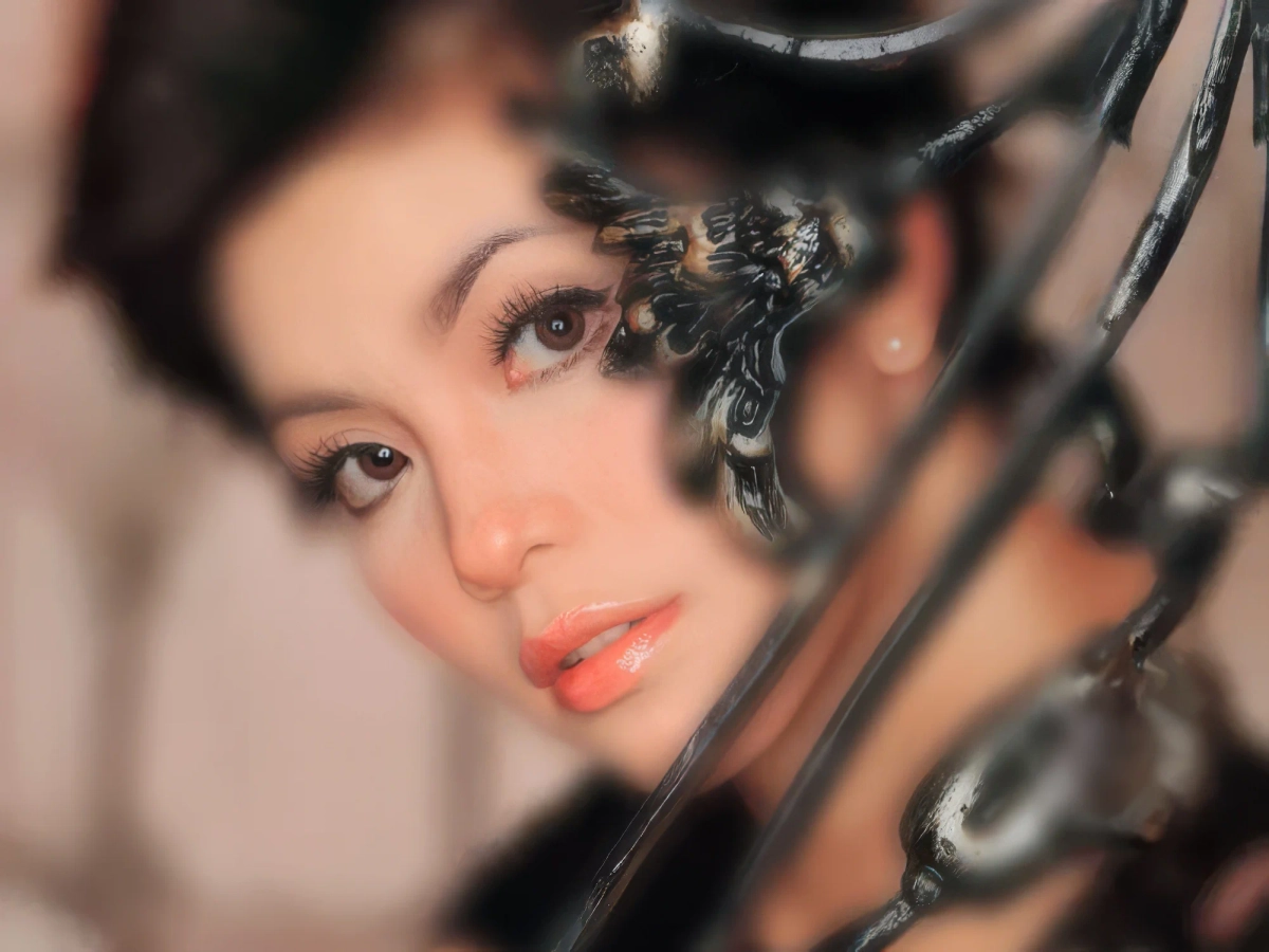 Regine Velasquez (Early 2000s)
