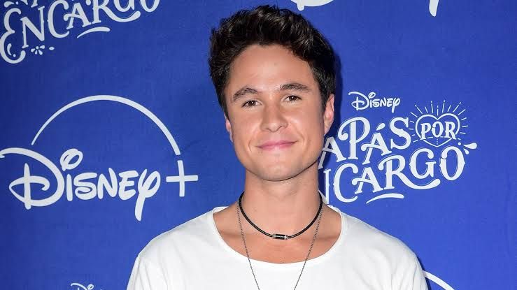 Michael Ronda (Simón Soy Luna)