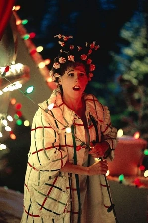 Betty Lou Who (Molly Shannon) (2000)