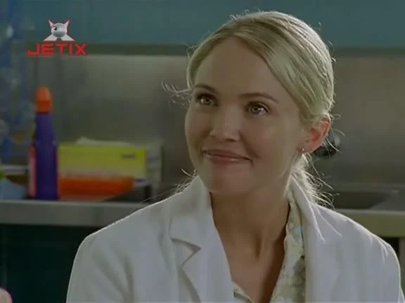 Linda Denmen (H2o Just Add Water)