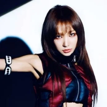 EMMA of BADVILLAIN (ZOOM)