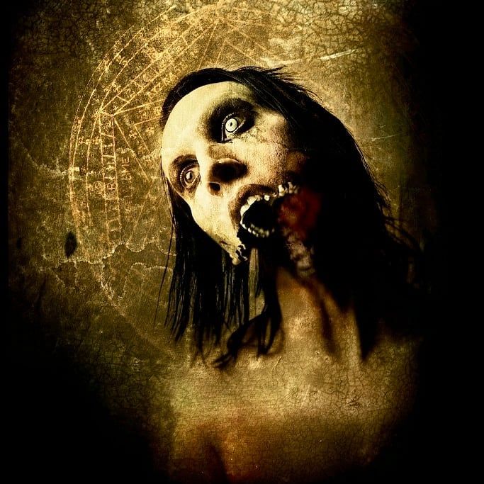 Marilyn Manson (Holy Wood)