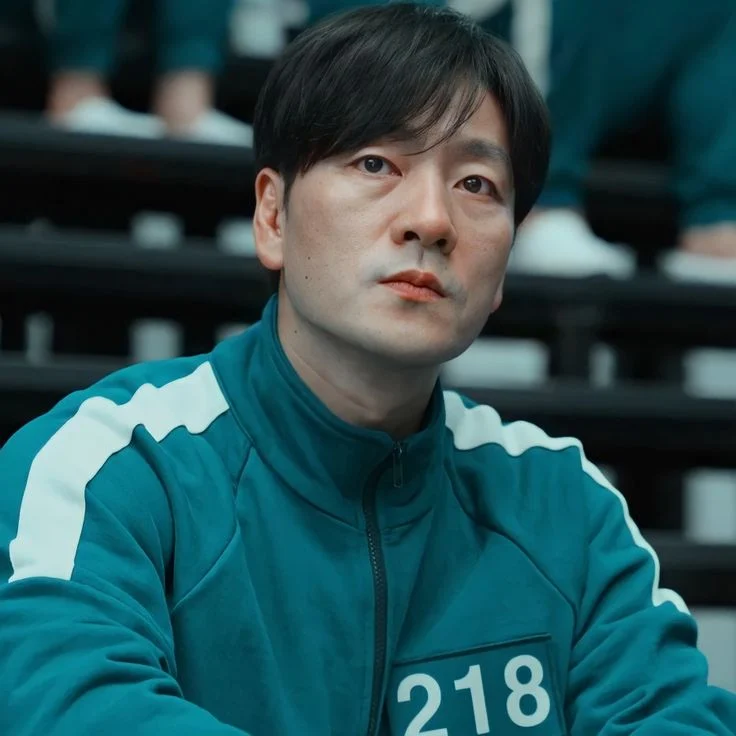 Cho Sang-Woo [El Juego Del Calamar] Doblaje Latino