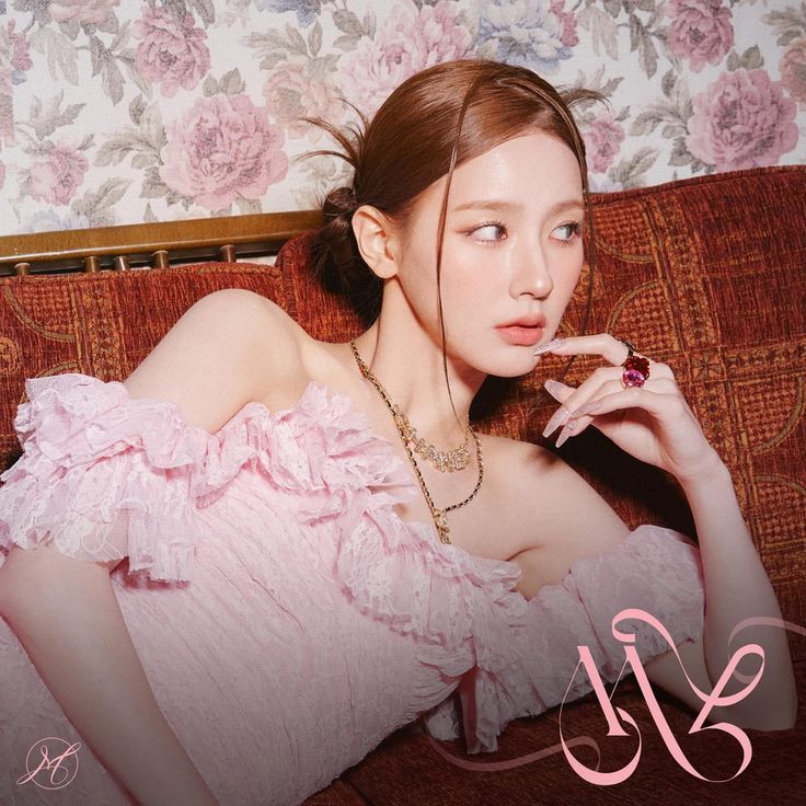 Miyeon of (G)-IDLE [Solo Era / MY Era]
