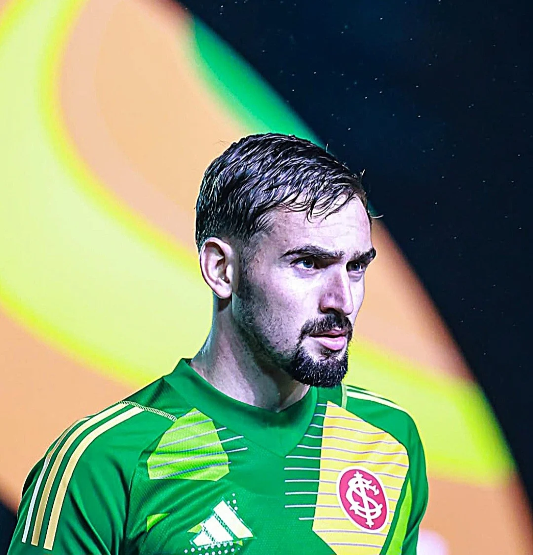 Anthoni Spier Souza