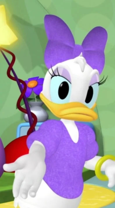 Literally A Daisy Duck Humming