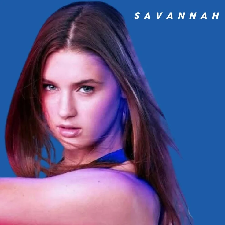 Savannah Clarke (NOW UNITED)
