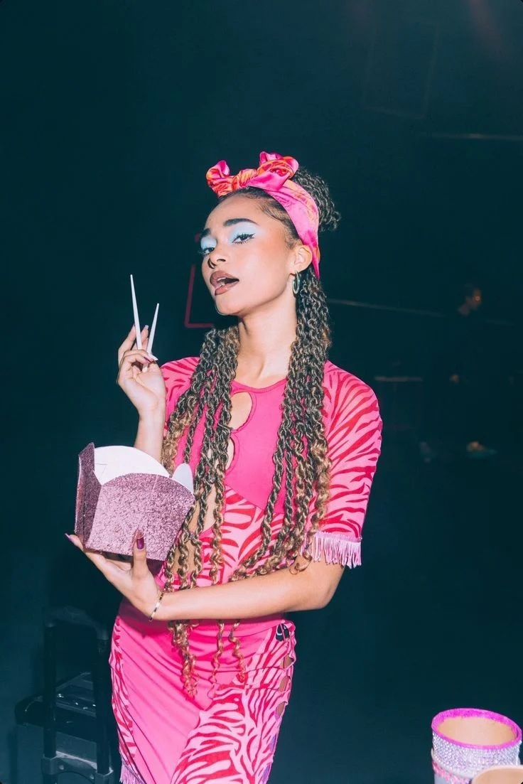 Mélanie Thomas (NOW UNITED)